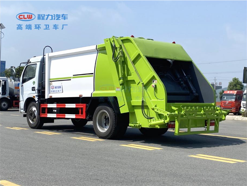 东风福瑞卡8-10方压缩垃圾车